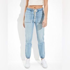 American Eagle Tomgirl Jogger (size 2)